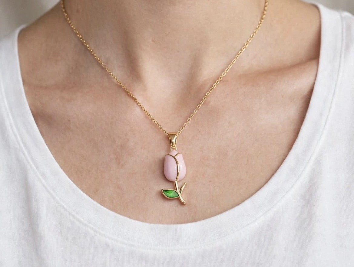 Lady Bug Pink Tulip Pendent