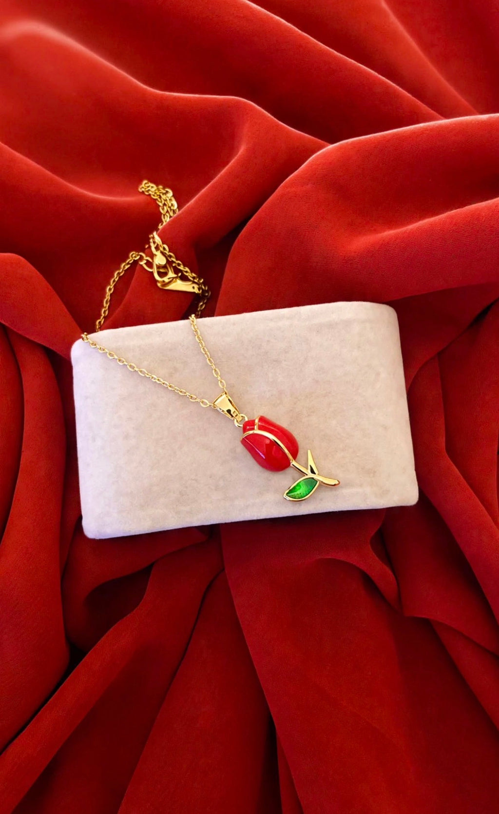 Lady Bug Red Tulip Pendent