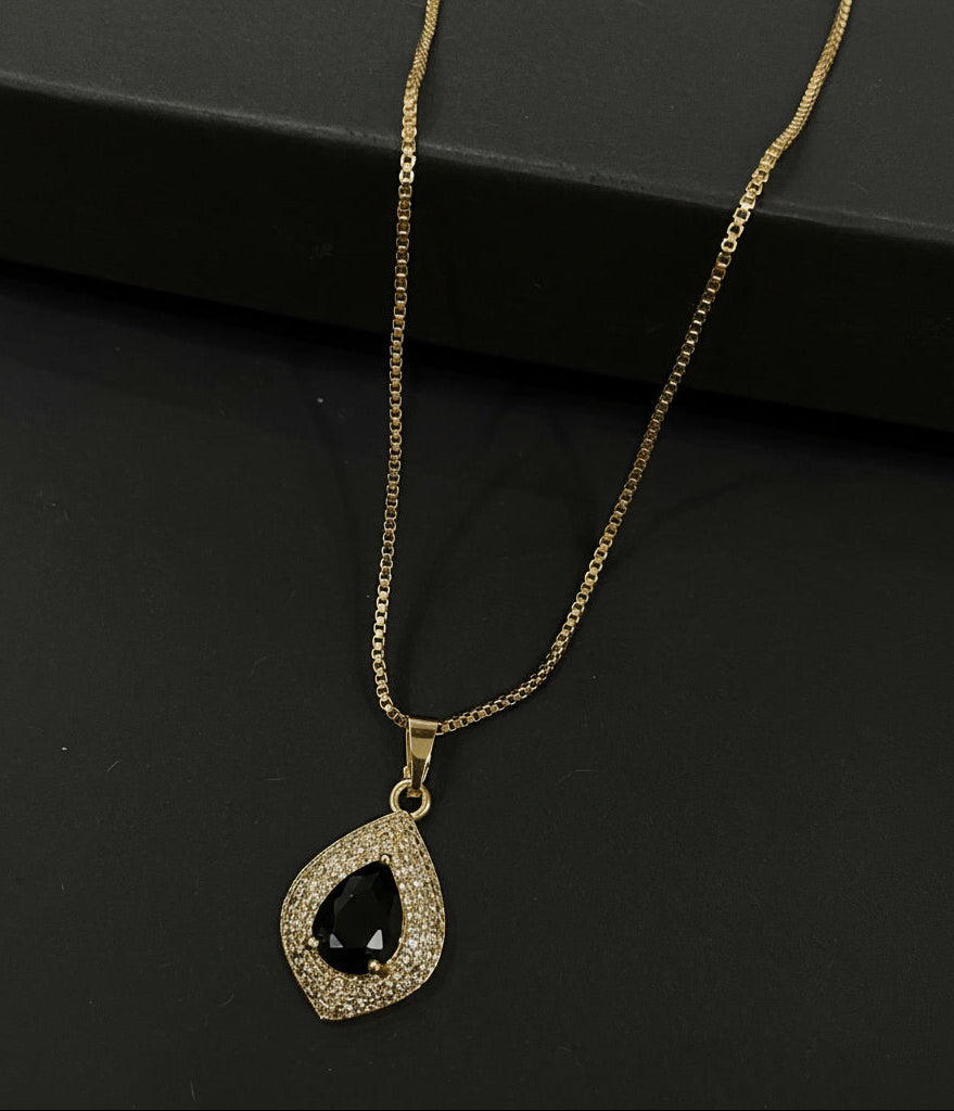 Black Royal Pendant & Earring Set